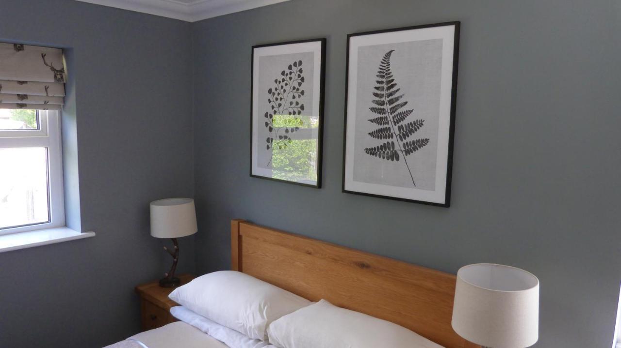 Twin Oaks Guest House Cadnam Ngoại thất bức ảnh