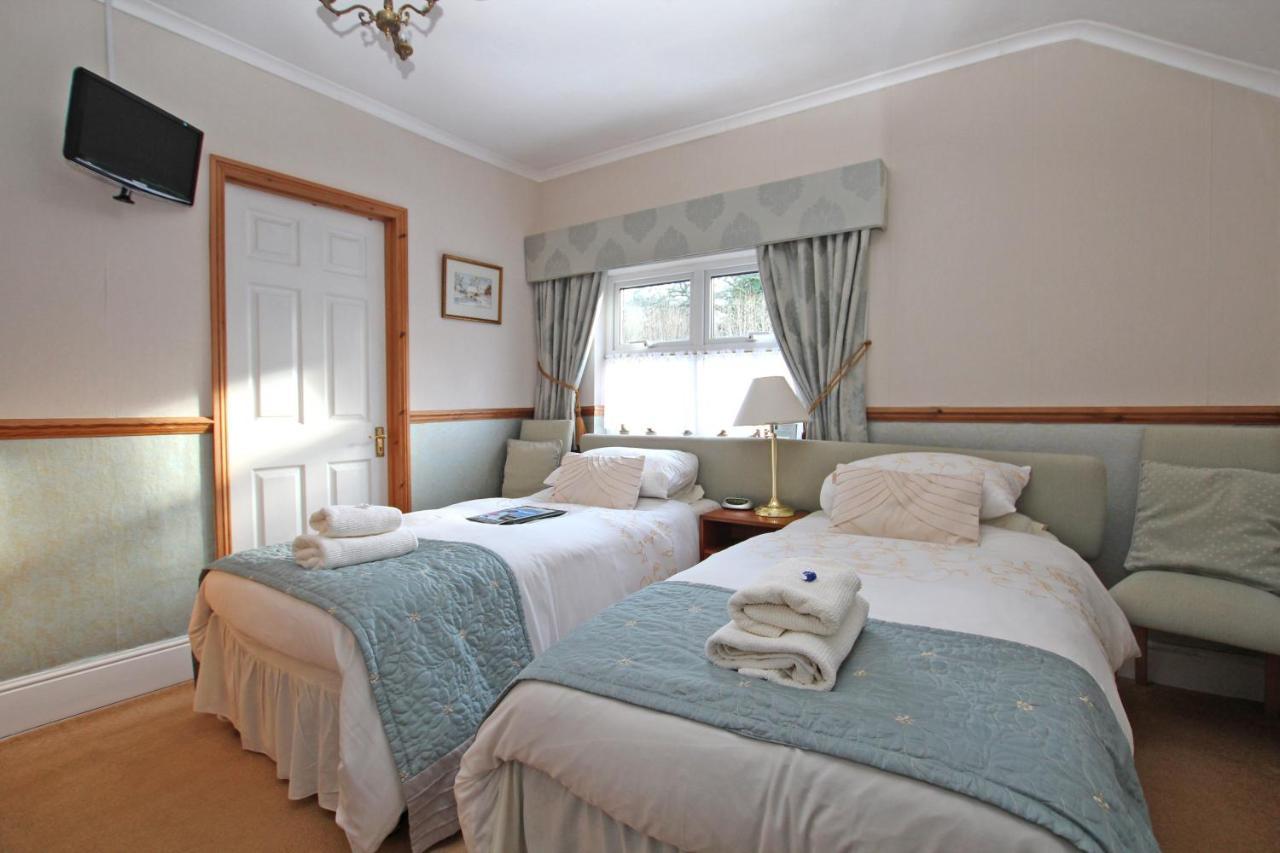 Twin Oaks Guest House Cadnam Ngoại thất bức ảnh