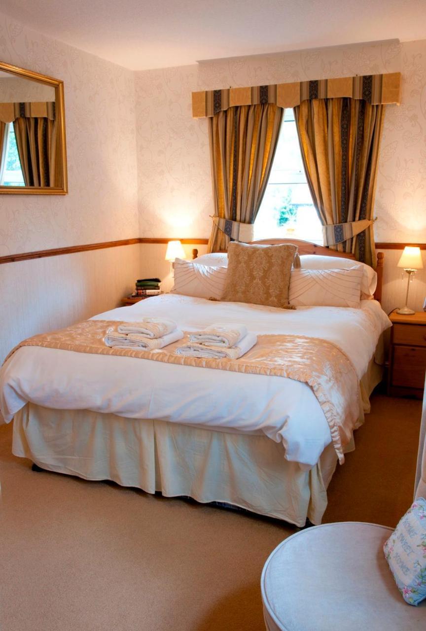 Twin Oaks Guest House Cadnam Ngoại thất bức ảnh
